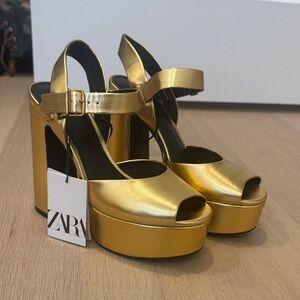 Zara NWTGold Platform Heels US sz 6 1/2